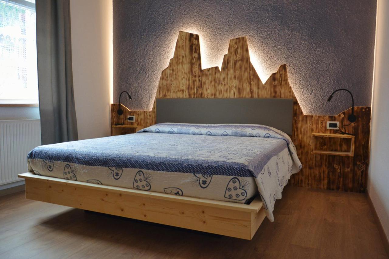 Hotel Nes Crepes Pozza di Fassa Zewnętrze zdjęcie